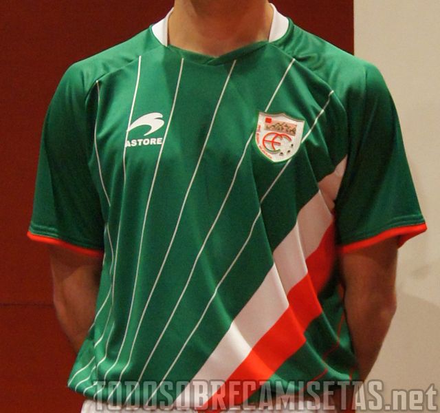 Nueva Equipación Astore de la Euskal Selekzioa (País Vasco) 2011 Todo